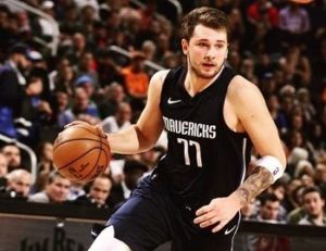 Dončić playing for Dallas Mavericks