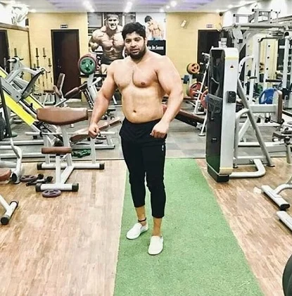 Neeraj Pepsu height weight