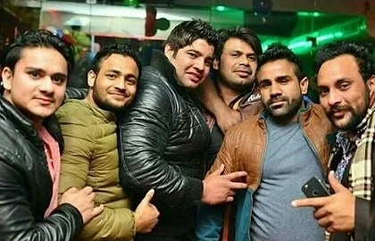 Neeraj Pepsu with his best friends