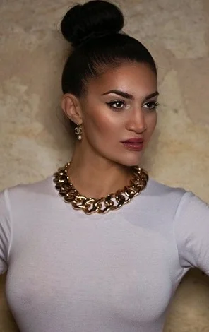 Sophie Brussaux Wiki, Age (Drake’s Baby Mama) Bio & Family