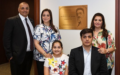 Kapil Wadhawan with his wife Vanita Wadhawan, mom Aruna Wadhawan, daughter Tiana, and son Kartik Wadhawan