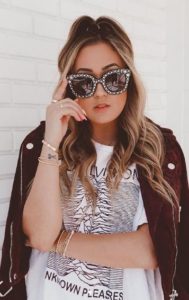 Lauren Riihimaki (LaurDIY) Height, Weight, Age, Bio, Family