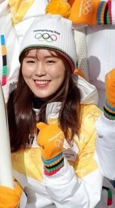Lee Soo Jin biography