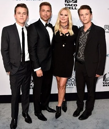 Sheryl Berkoff with her husband Rob Lowe, sons Edward Matthew Lowe & John Owen Lowe