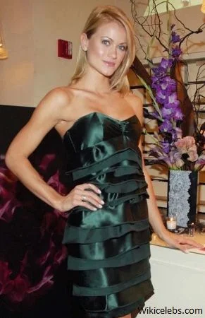 Amber Seyer height & weight