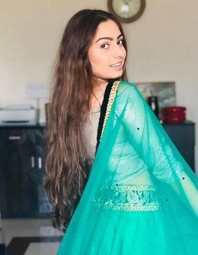 Dinky Kapoor in Indian outfit
