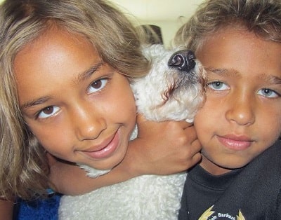 Yasmine Aisha Khalifa Holmgren's sister and brother