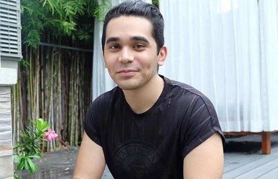 Hashim Alawi (Ivana Alawi’s brother) Wiki, Age, Biography, Girlfriend & Facts Hashim Alawi (Ivana Alawi's brother) Wiki, Age, Biography, Girlfriend & Facts