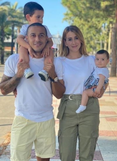 Júlia Vigas pictured with her spouse Thiago Alcântara and their kids Gabriel Alcântara & Seina Alcântara