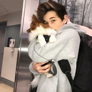Brandon Rowland loves pet