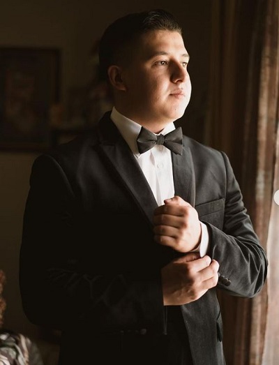 Raul Aguilar is an American YouTuber cum slime shop owner