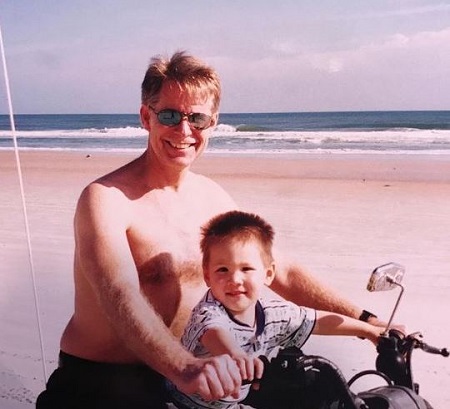 Carter Reynolds and his father Jerimie Reynolds shares a close relationship
