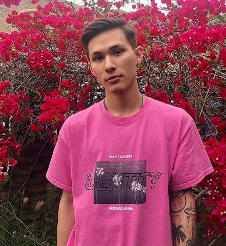 Carter Reynolds is of American-Korean ethnicity