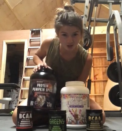Hannah Barron promoting giveaway