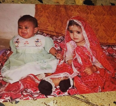 Khushboo Atre old picture