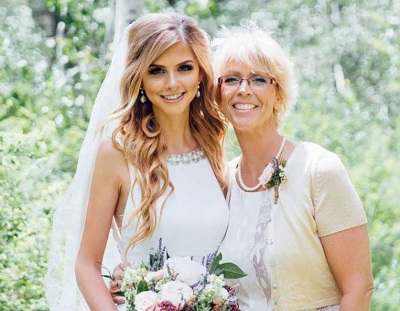 Marina Laswick with her mother