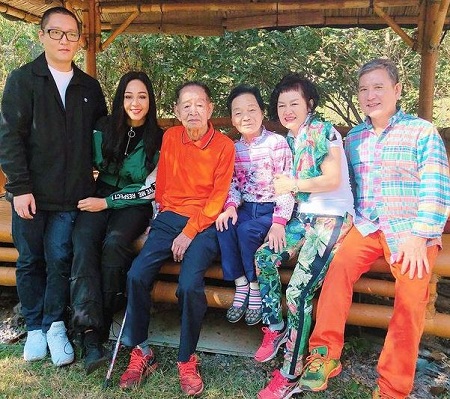 Megan Bowen's family from her mother's side