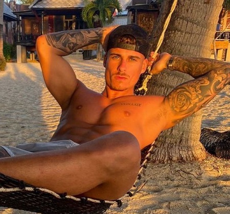 Kori Sampson has more than 822,ooo followers on his Instagram account