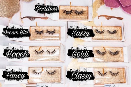 Lina Goldi is a founder of Eyelash Company