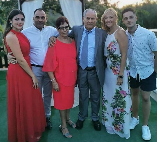 Lucia Bellido family
