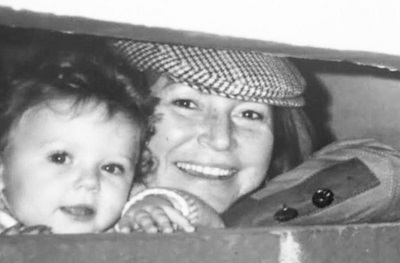Rocio Flores with her mom Rocío Carrasco