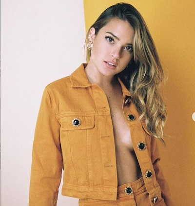 Vale Genta during photoshoot