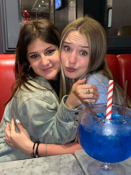 Jenny Popach's best friend Gianna Hernerr