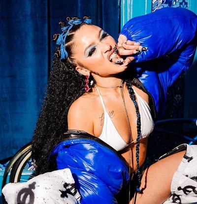 Mariah Angeliq prefers unique looks