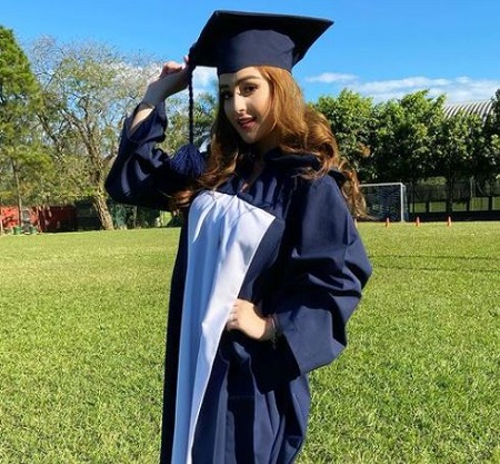Nicolle Figueroa is a high school graduate