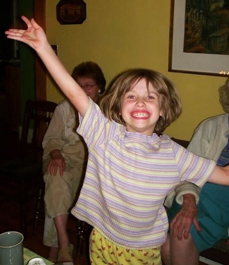 Genevieve DeGraves childhood picture