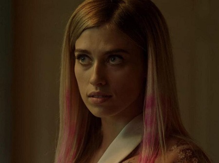Genevieve DeGraves rose to fame after her appearance in TV show Slasher