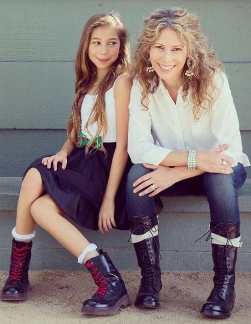 Lulu Lambros with her mom Marcella Lamros