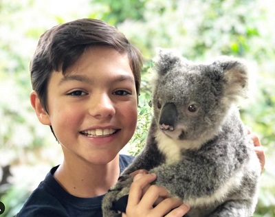 Malachi Barton love animals