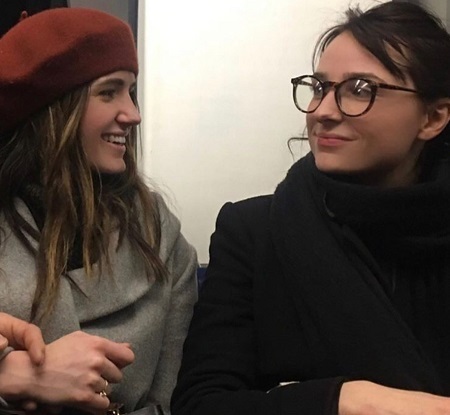 Shelby Flannery and her sister Carly Rae Skager