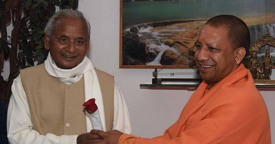 Ramwati Devi's spouse Kalyan Singh with Yogi Adityanath