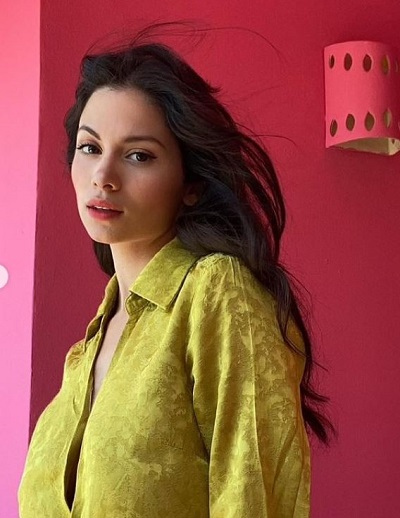 Camila Perez About and Facts