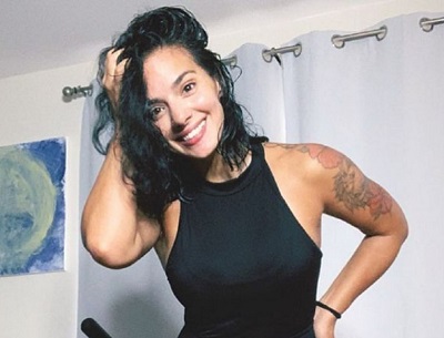 Jazzy Distefano is a native of the United States and a fitness coach by profession