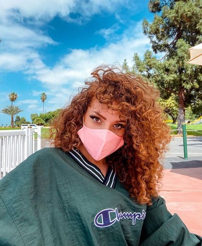Mahogany Lox holds the nationality of America
