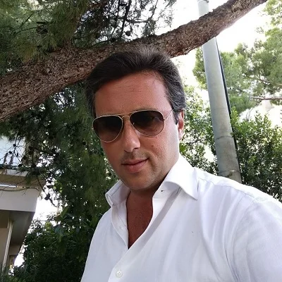 Raffaello Follieri is of mixed ethnicity
