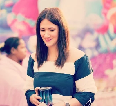 Ayesha Fazli's age is 42 years