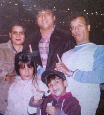 Saloni Mishra with her family