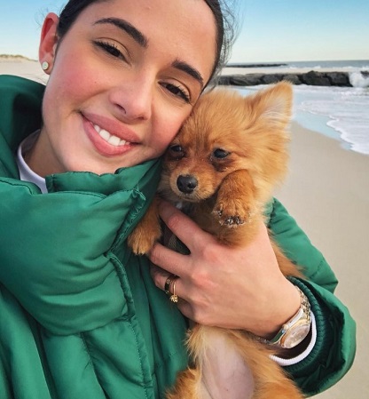 Coralie Porrovecchio with her dog