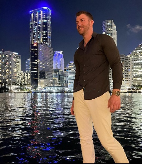 Damian Powers loves to travel across the world