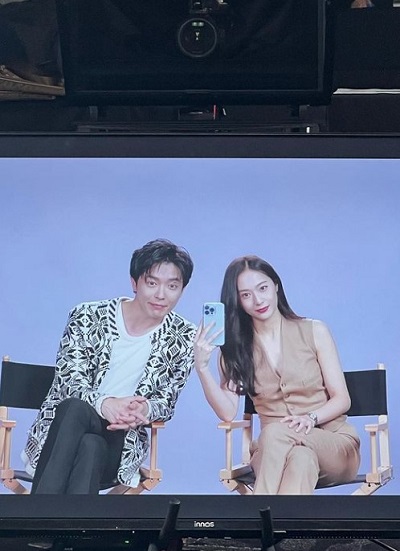 Krystal Jung shooting with her ex-lover Kim Jong-in