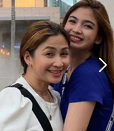 Heaven Peralejo photograph with her mother Luanne Peralejo-Angeles