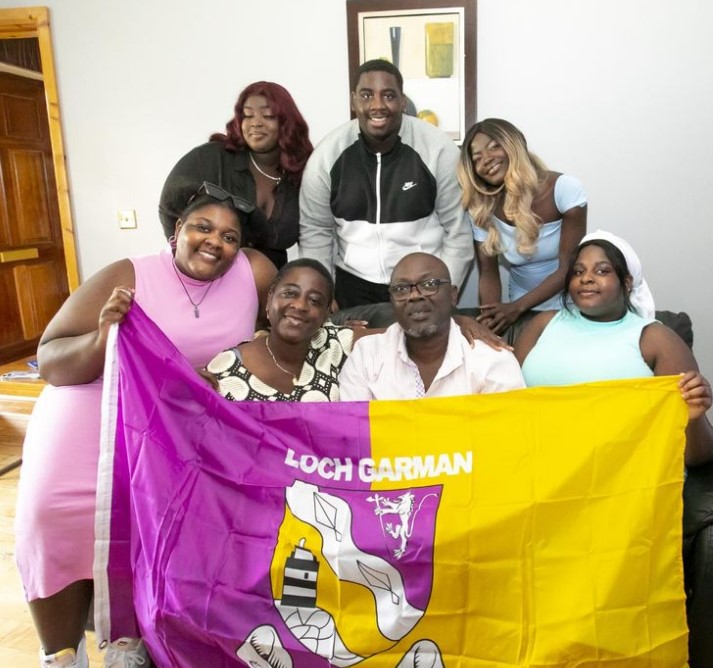 Dami Hope's family photograph