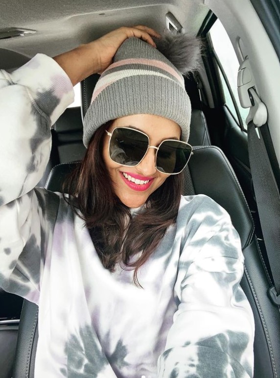 Prerna Malhan owns a Black Toyota Fortuner car