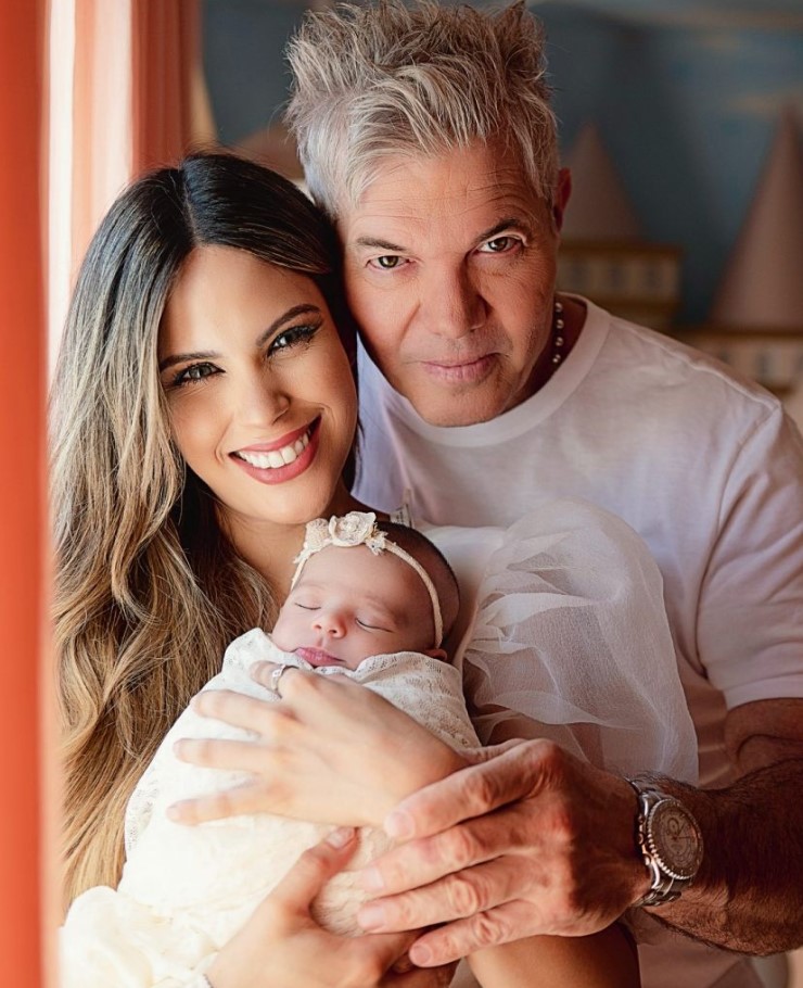 Barby Franco with her husband Fernando Burlando and daughter Sarah Burlando