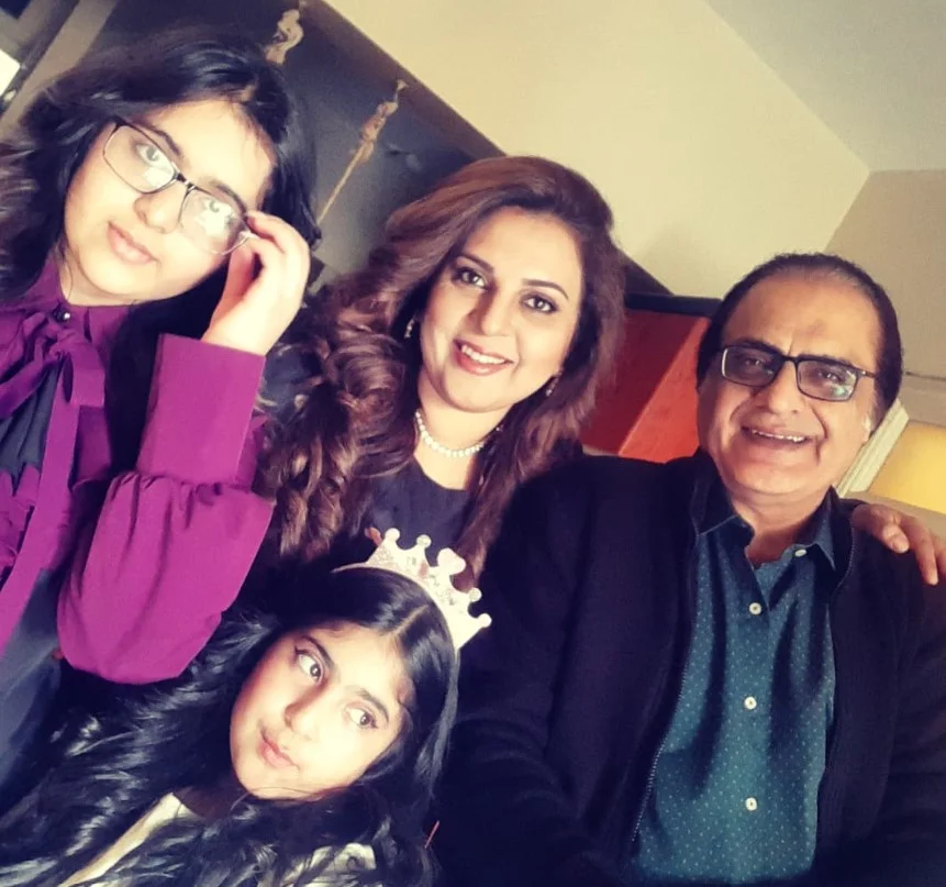 Amber Nosheen with her husband Mehmood Aslam and her daughters Wania Aslam and Anaya Aslam