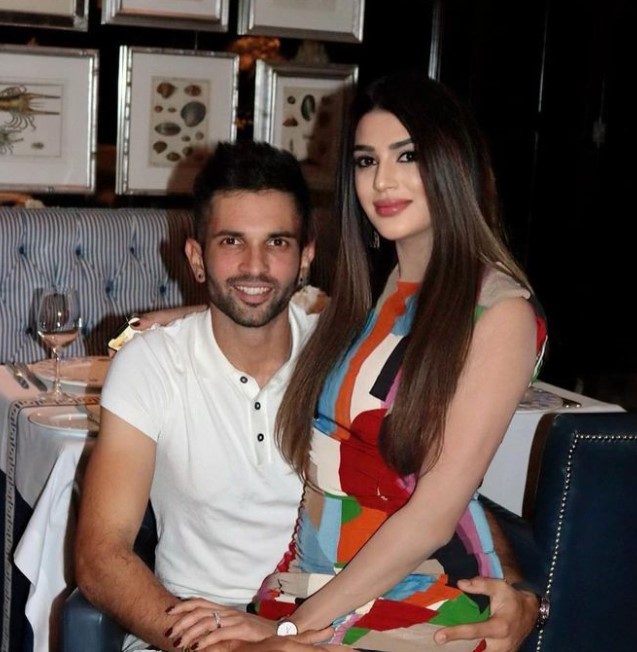 Lerisha Munsamy is the wife of Keshav Maharaj